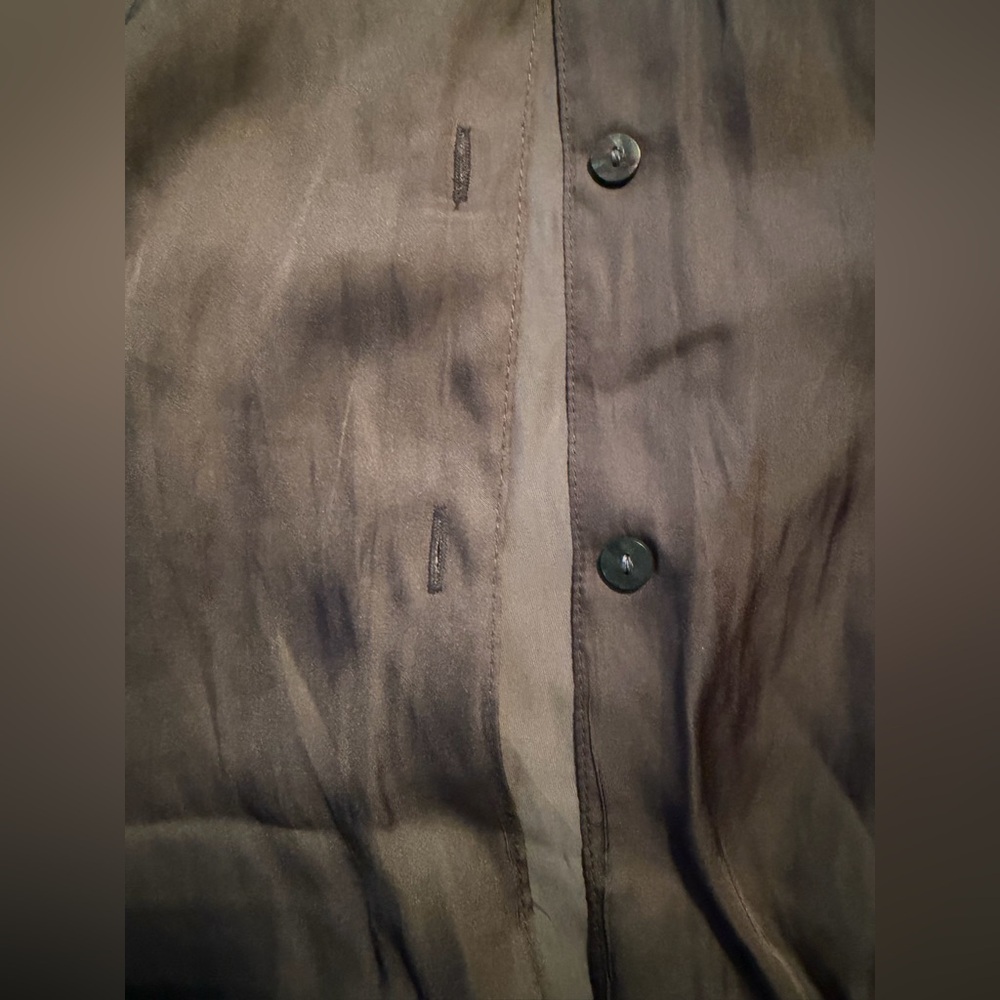 Old Navy Olive Green Women's Button-Up Top - Picture 8 of 10